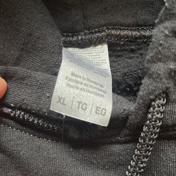 Koby Bryant Embroidered XL Hoodie - Picture 3 of 6